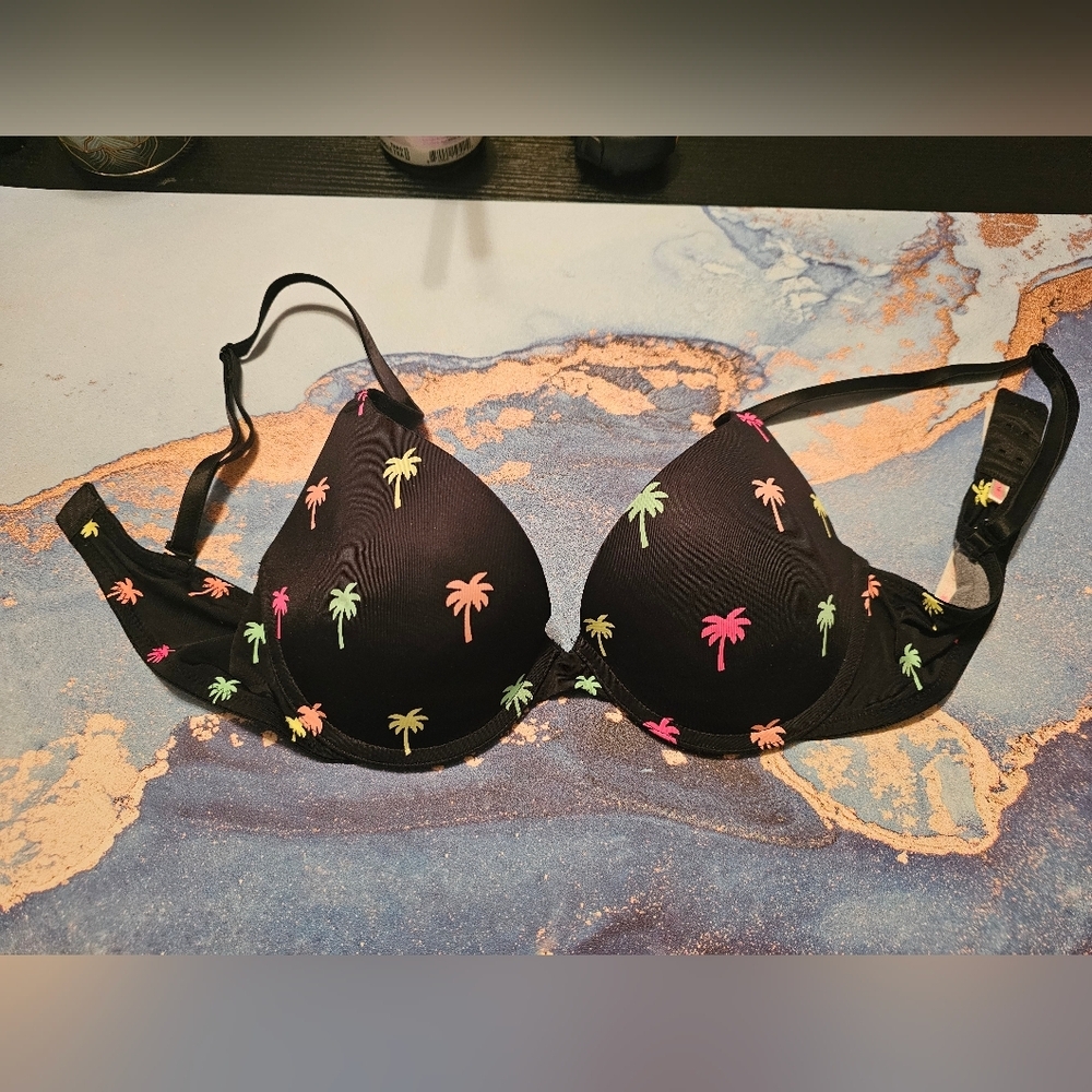Victoria’s Secret Colorful Palm Tree Print Bra 32C‎